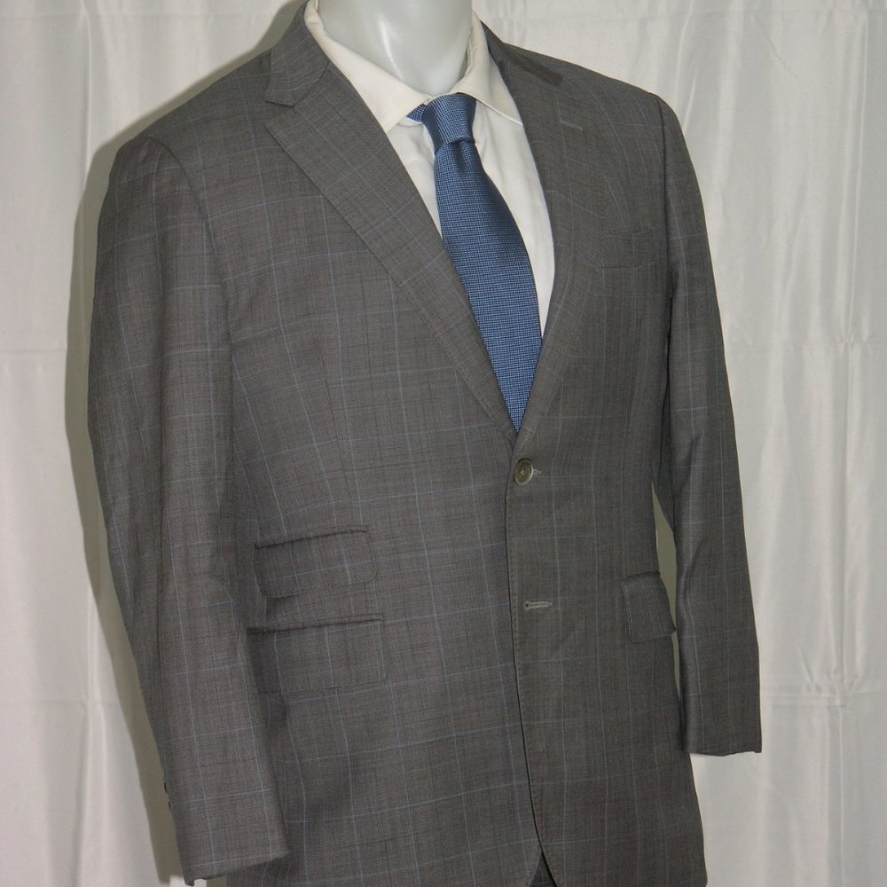 Elevee Custom Made Gray Plaid Two Button Suit 38s - image 7